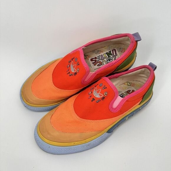 Adidas “Love Unites” Pride Shoes Unisex size 5.5) Retails for‎ $95 Low Sneakers - Picture 5 of 16